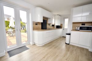 Kitchen- click for photo gallery